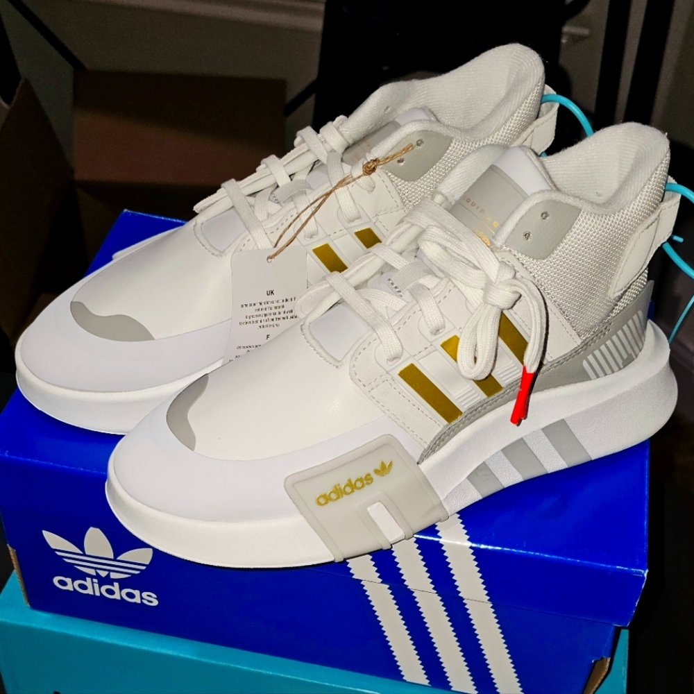 Adidas EQT Basketball Men's Size 6 Shoe